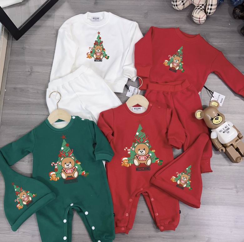 Moschino sz59 66 73 80 90 119